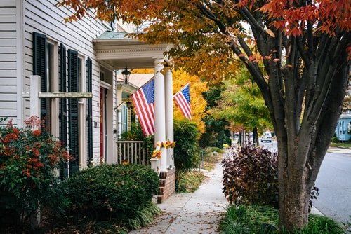 easton maryland home with american flag